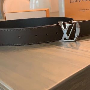 Louis Vuitton Accessories - LV men’s belt Louis Vuitton Accessories - LV men’s belt